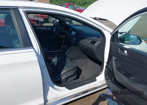 2017 Hyundai Sonata Sport 2.0T from USA, damaged, VIN 5NPE34AB6HH498353